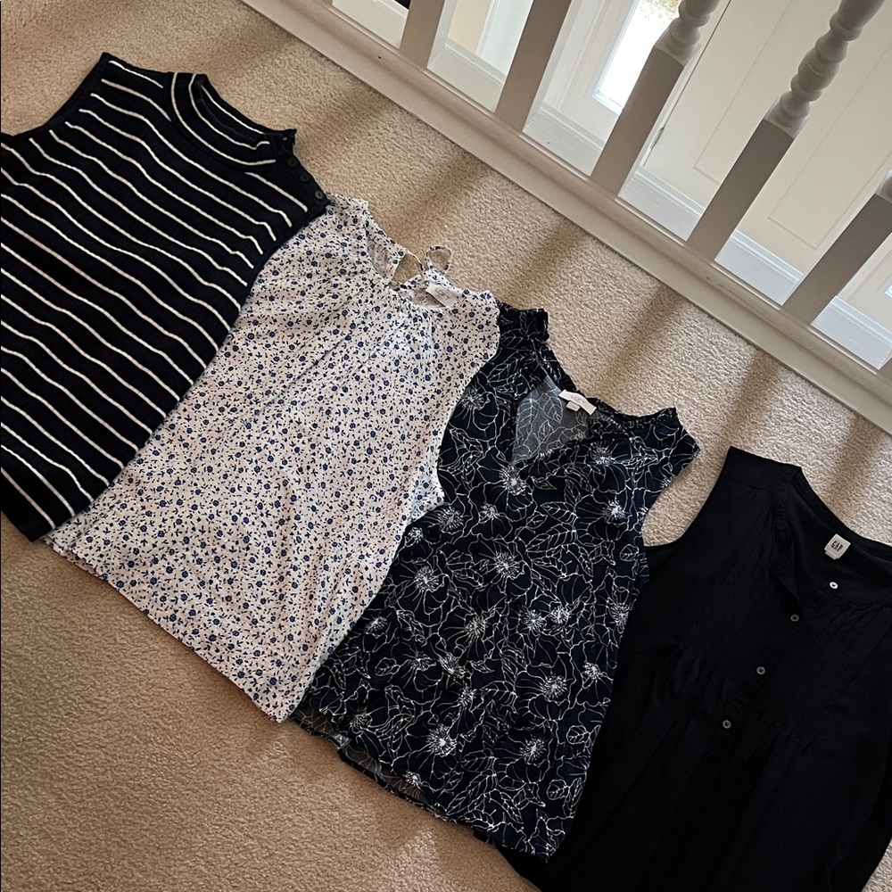 LOFT Women's Short Sleeve Tops - Black, White, Navy